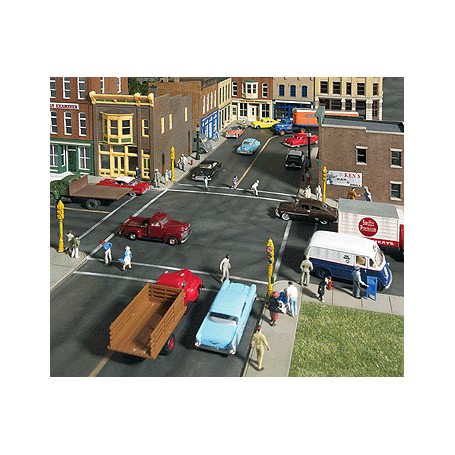 Walthers Cornerstone 3195 (HO) Asphalt Street System -- Straight Sections pkg(10) with Accessories