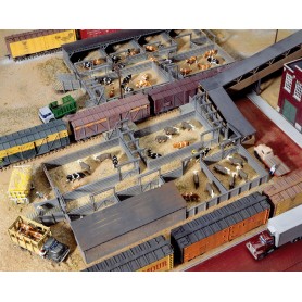 Walthers Cornerstone 3047 (HO) Stock Yards - 2 Pens -- Kit
