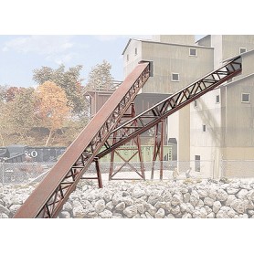 Walthers Cornerstone 3149 (HO) Belt Conveyor -- Kit