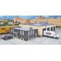 Walthers Cornerstone 4042 (HO) Central Beverage Distributors with Office Annex -- Kit