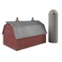 Walthers Cornerstone 3892 (N) Meadowhead Barn and Silo -- Kit