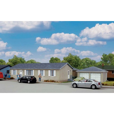 Walthers Cornerstone® 4151 (HO) Modern Sectional House with Garage-- Kit