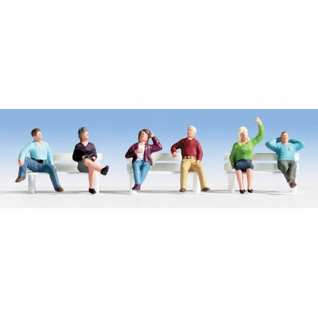 Walthers SceneMaster 6059 (HO) Seated People pkg(6) -- Set 3