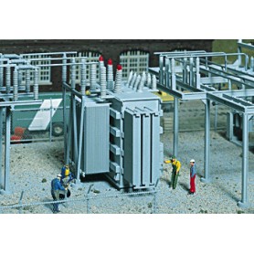 Walthers Cornerstone 3126 (HO) Electric Transformer -- Kit