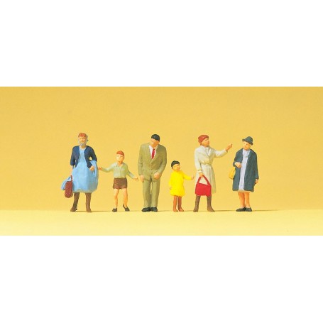 PREISER 14069 (HO) Pedestrians - passing by
