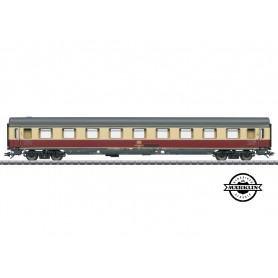 Märklin 43852 (HO) type Avmz 111 express compartment car, 1st class