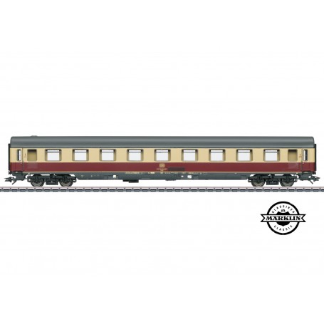 Märklin 43852 (HO) type Avmz 111 express compartment car, 1st class