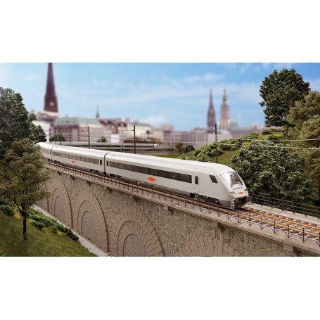 PIKO 58151 and 28350 (HO) Metropolitan Express Train (MET) BR 101 locomotive - DCC/sound