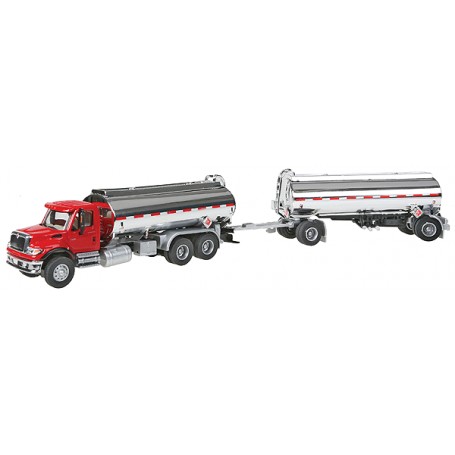 Walthers SceneMaster 11670 (HO) International® 7600 Tank Truck w/Trailer