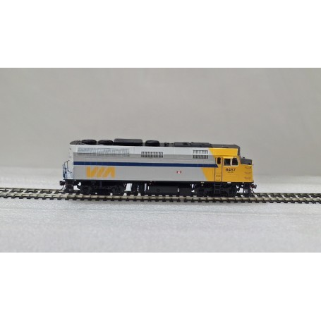 Rapido 80510 (HO) F40PH-2D Locomotive - VIA - DCC/sound (consignment)