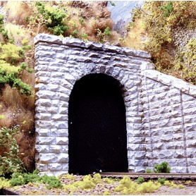 Chooch Enterprise 8340 (HO) Single-Track Cut Stone Tunnel Portal