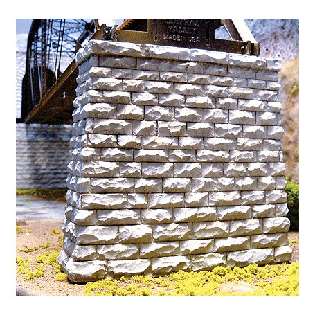 Chooch Enterprise 8431 (HO) Single-Track Cut Stone Bridge Pier w/Rectangular Base