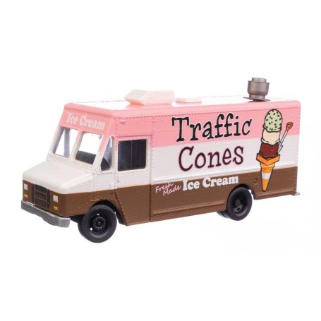 Walthers SceneMaster 12108 (HO) Morgan Olson® Route Star Van -- Traffic Cones Ice Cream Food Truck