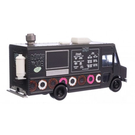 Walthers SceneMaster 12111 (HO) Morgan Olson® Route Star Van -- Dough 'n Joe Food Truck
