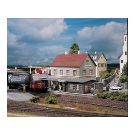 PIKO 61820 (HO) Hobby Line Burgstein Station Kit