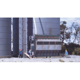 Walthers Cornerstone 3128 (HO) Grain Dryer -- Kit