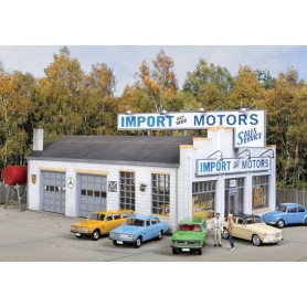 Walthers Cornerstone 4023 (HO) Import Motors -- Kit