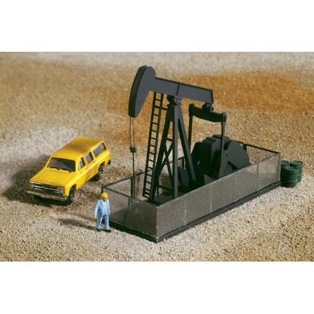 Walthers Cornerstone 3248 (N) Walking Beam-Horse Head Oil Pump -- Kit