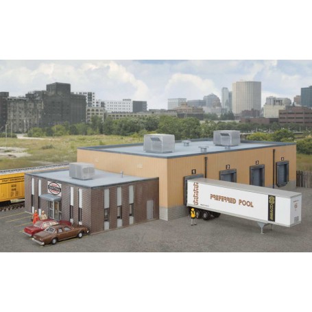 Walthers Cornerstone 3861 (N) Central Beverage Distributors with Office Annex -- Kit