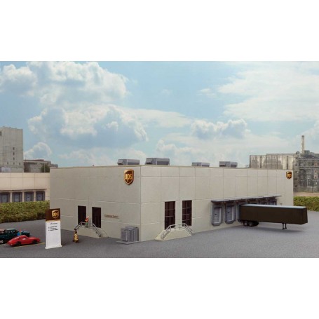 Walthers Cornerstone 3863 (N) UPS® Hub with Customer Center -- Kit