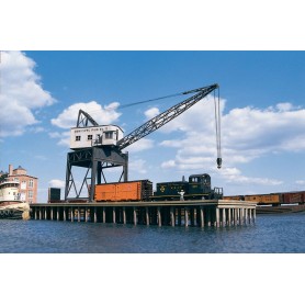Walthers Cornerstone 3067 (HO) Pier & Traveling Crane -- Kit