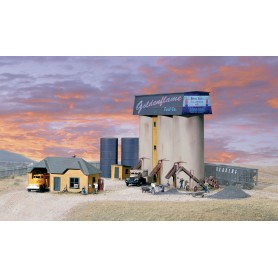 Walthers Cornerstone 3087 (HO) Goldenflame Fuel Co. -- Kit