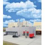 Walthers Cornerstone 4067 (HO) Modern Concrete Warehouse -- Kit