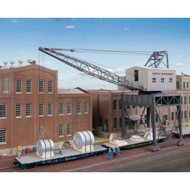 Walthers Cornerstone 4096 (HO) Traveling Crane with Brick Street -- Kit