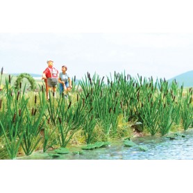 BUSCH 1256 (HO) Cattails/Bulrush Plants Kit pkg(120)